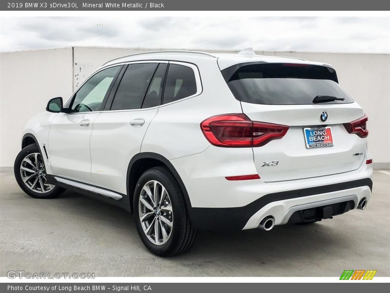 Mineral White Metallic / Black 2019 BMW X3 sDrive30i