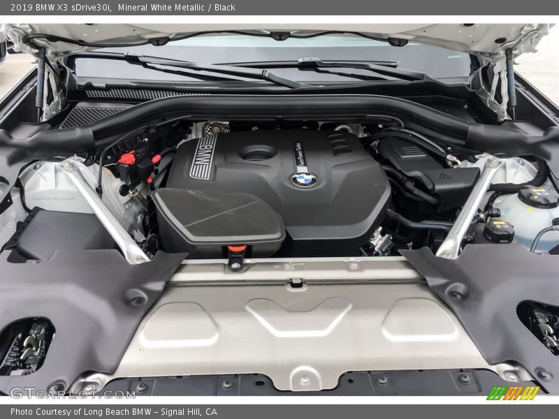 Mineral White Metallic / Black 2019 BMW X3 sDrive30i