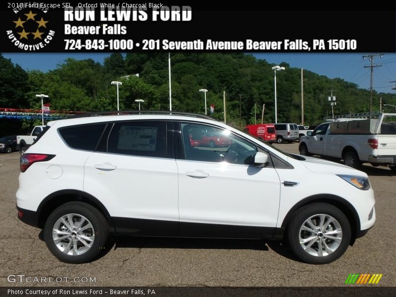 Oxford White / Charcoal Black 2018 Ford Escape SEL