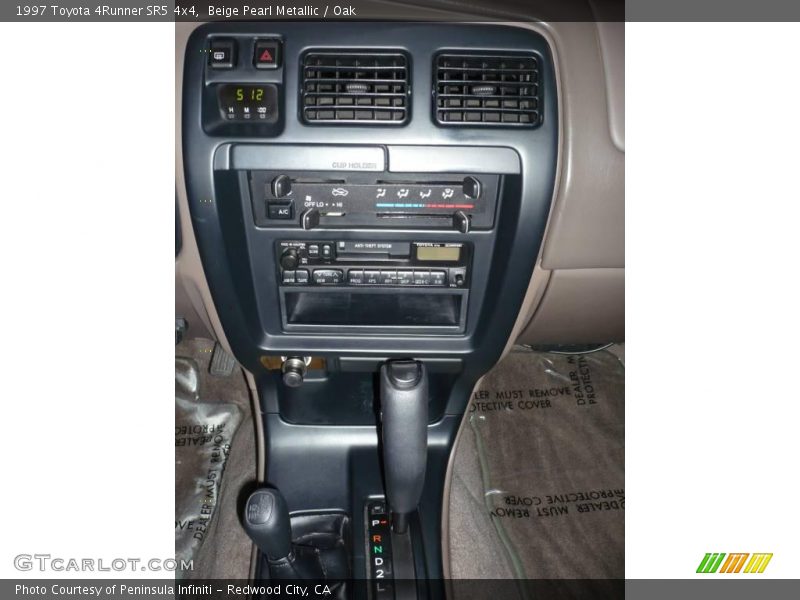 Beige Pearl Metallic / Oak 1997 Toyota 4Runner SR5 4x4