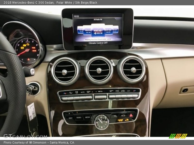 Polar White / Silk Beige/Black 2018 Mercedes-Benz C 300 Sedan