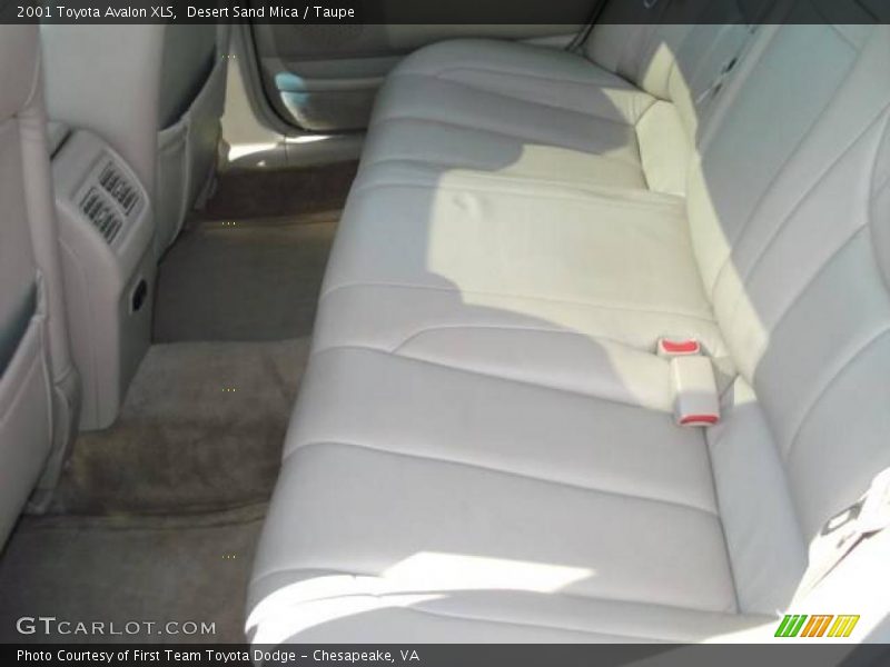 Desert Sand Mica / Taupe 2001 Toyota Avalon XLS