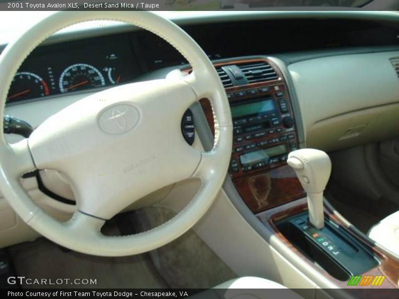 Desert Sand Mica / Taupe 2001 Toyota Avalon XLS