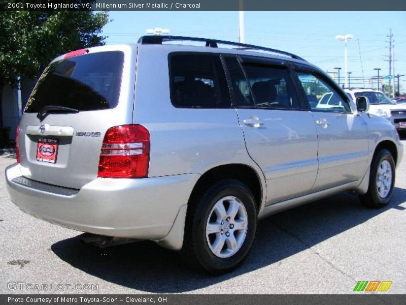 Millennium Silver Metallic / Charcoal 2001 Toyota Highlander V6