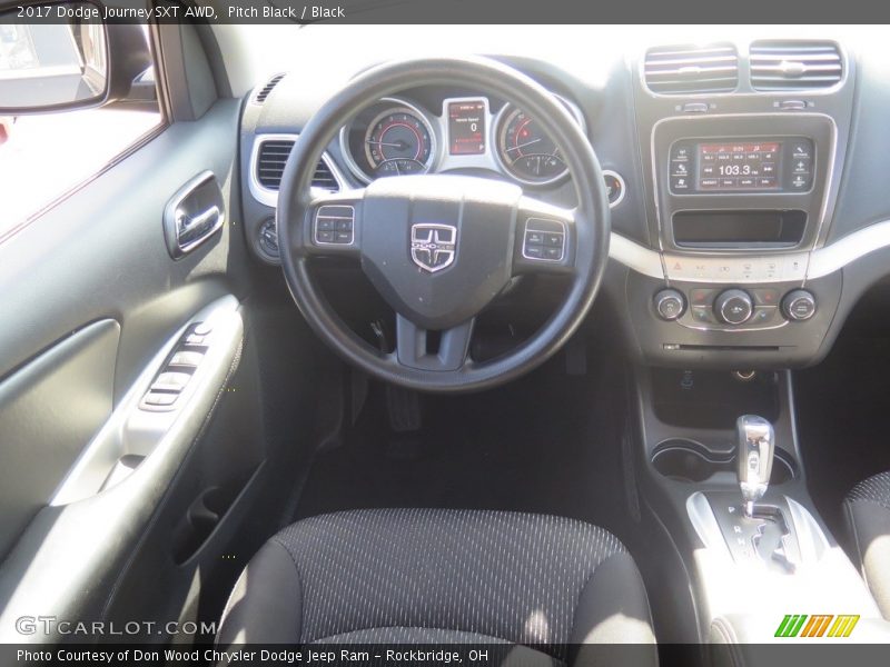 Pitch Black / Black 2017 Dodge Journey SXT AWD