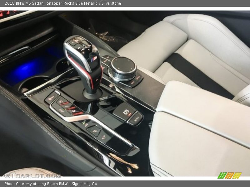  2018 M5 Sedan 8 Speed Automatic Shifter