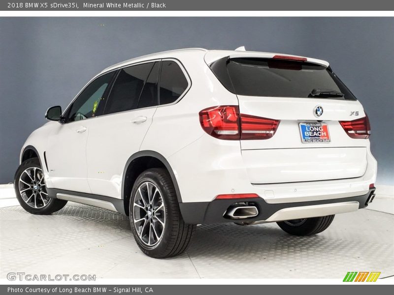 Mineral White Metallic / Black 2018 BMW X5 sDrive35i