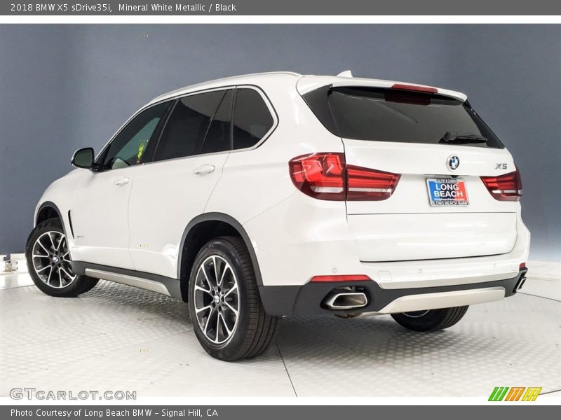 Mineral White Metallic / Black 2018 BMW X5 sDrive35i