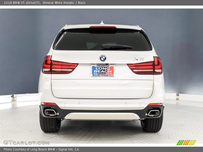 Mineral White Metallic / Black 2018 BMW X5 sDrive35i