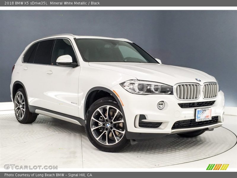 Mineral White Metallic / Black 2018 BMW X5 sDrive35i