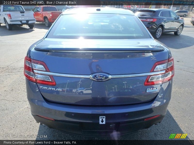 Blue / Charcoal Black 2018 Ford Taurus SHO AWD