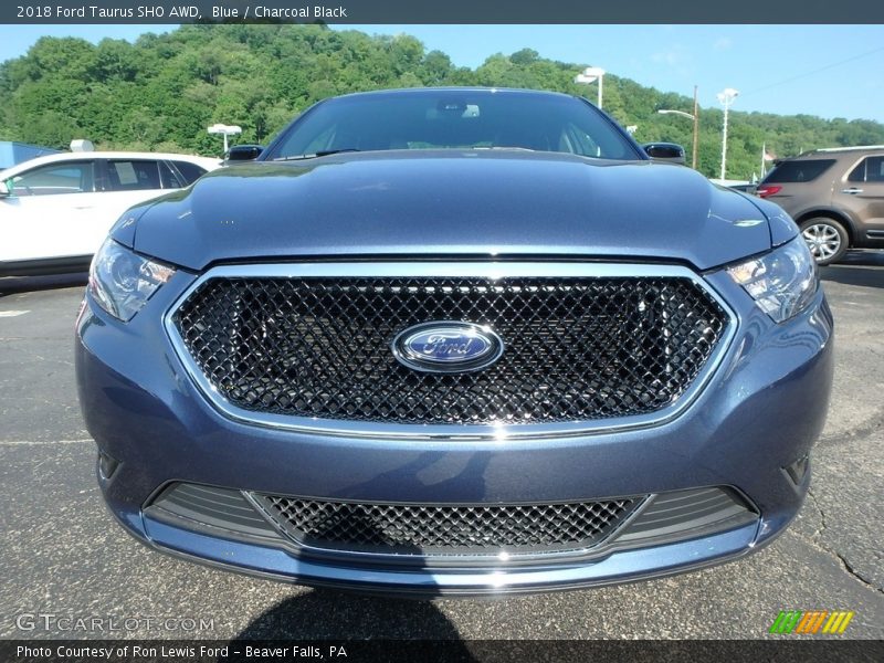 Blue / Charcoal Black 2018 Ford Taurus SHO AWD