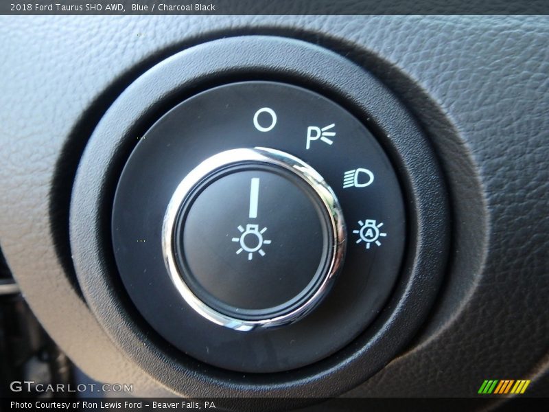 Controls of 2018 Taurus SHO AWD