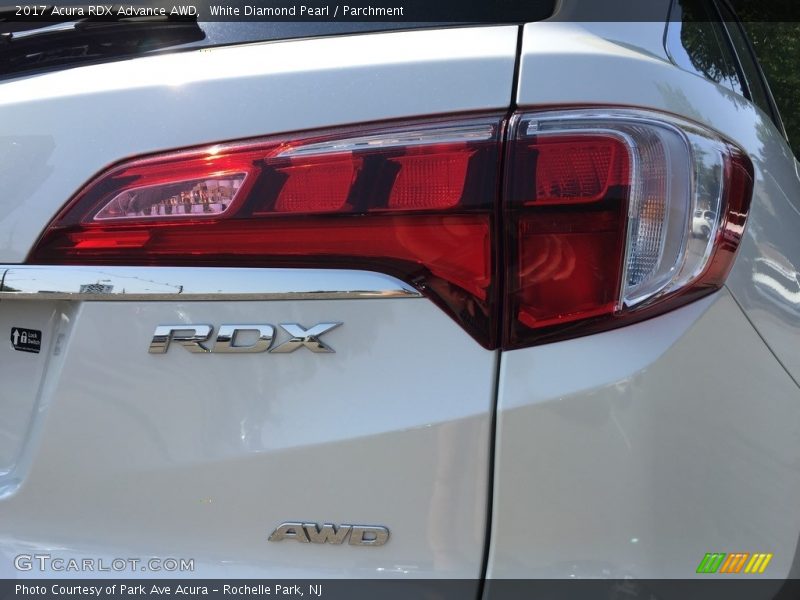 White Diamond Pearl / Parchment 2017 Acura RDX Advance AWD