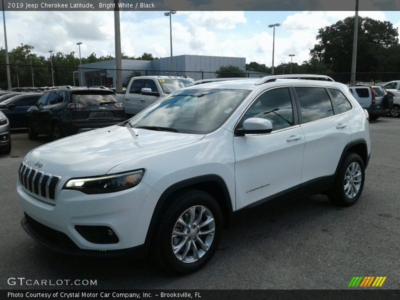 Bright White / Black 2019 Jeep Cherokee Latitude