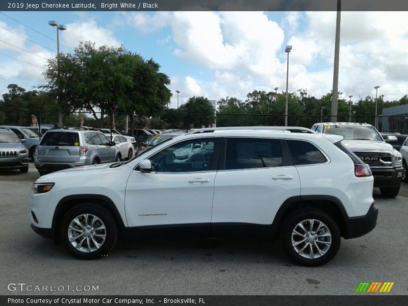 Bright White / Black 2019 Jeep Cherokee Latitude