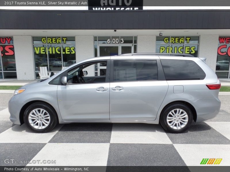 Silver Sky Metallic / Ash 2017 Toyota Sienna XLE