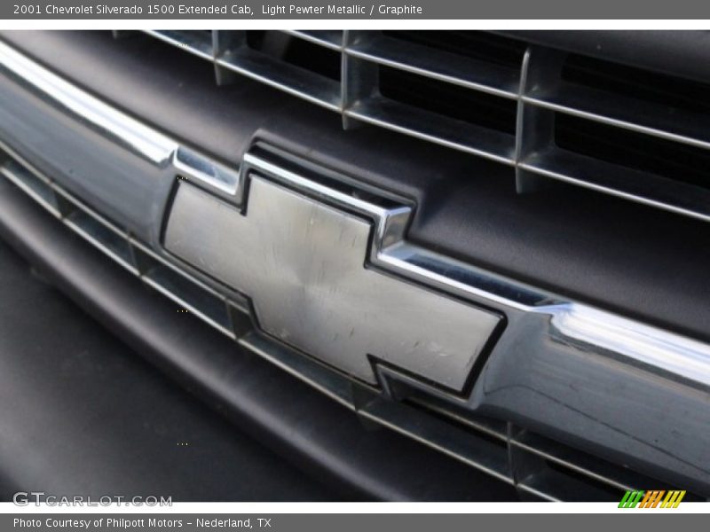 Light Pewter Metallic / Graphite 2001 Chevrolet Silverado 1500 Extended Cab