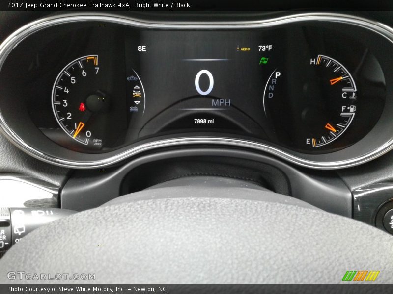 Bright White / Black 2017 Jeep Grand Cherokee Trailhawk 4x4