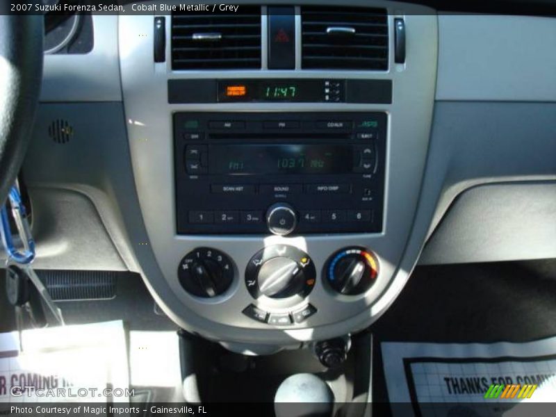 Cobalt Blue Metallic / Grey 2007 Suzuki Forenza Sedan