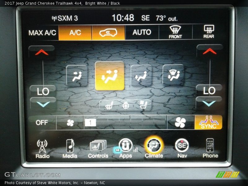 Bright White / Black 2017 Jeep Grand Cherokee Trailhawk 4x4