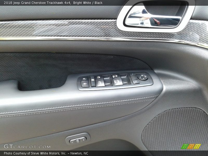 Door Panel of 2018 Grand Cherokee Trackhawk 4x4