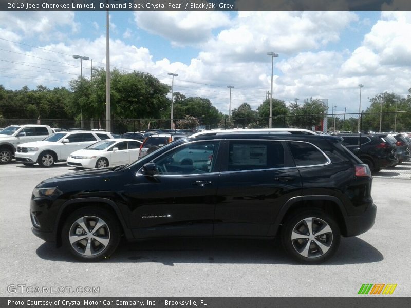 Diamond Black Crystal Pearl / Black/Ski Grey 2019 Jeep Cherokee Limited