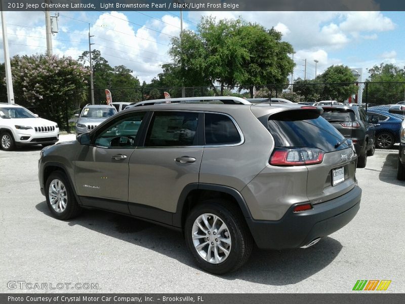 Light Brownstone Pearl / Black/Light Frost Beige 2019 Jeep Cherokee Latitude