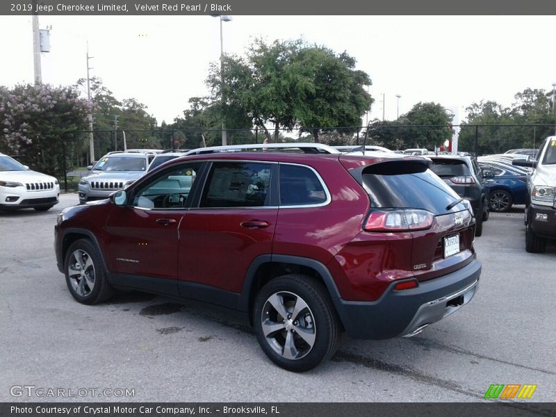 Velvet Red Pearl / Black 2019 Jeep Cherokee Limited