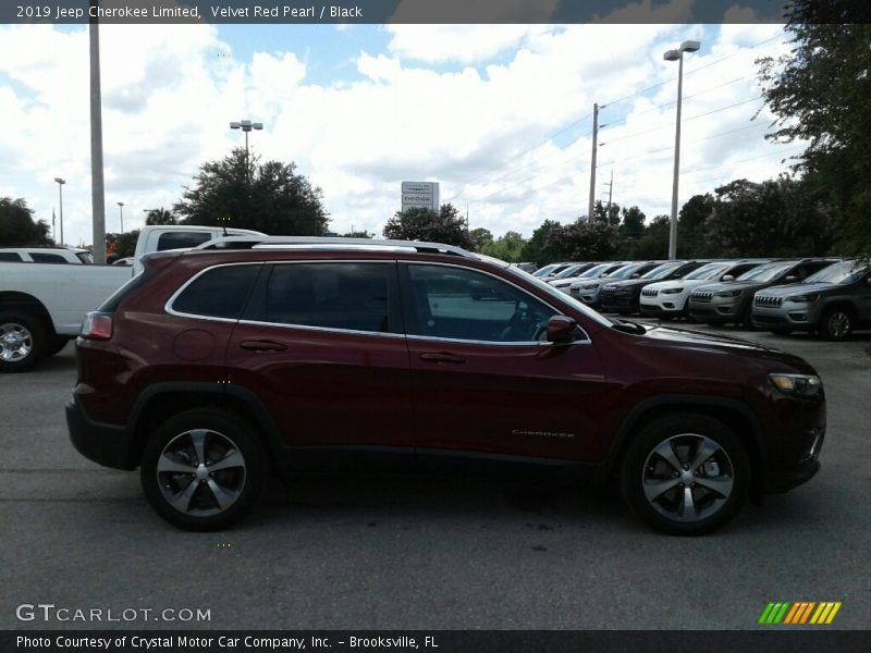 Velvet Red Pearl / Black 2019 Jeep Cherokee Limited