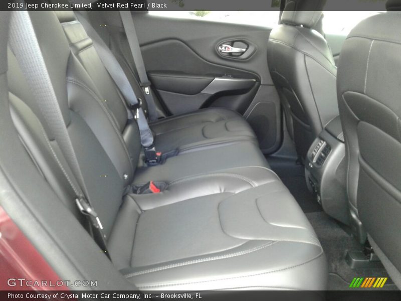 Velvet Red Pearl / Black 2019 Jeep Cherokee Limited