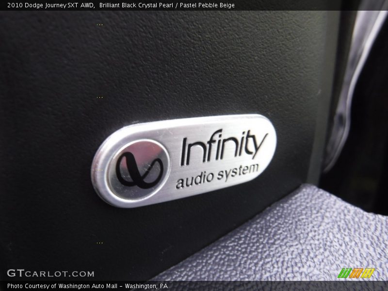 Brilliant Black Crystal Pearl / Pastel Pebble Beige 2010 Dodge Journey SXT AWD