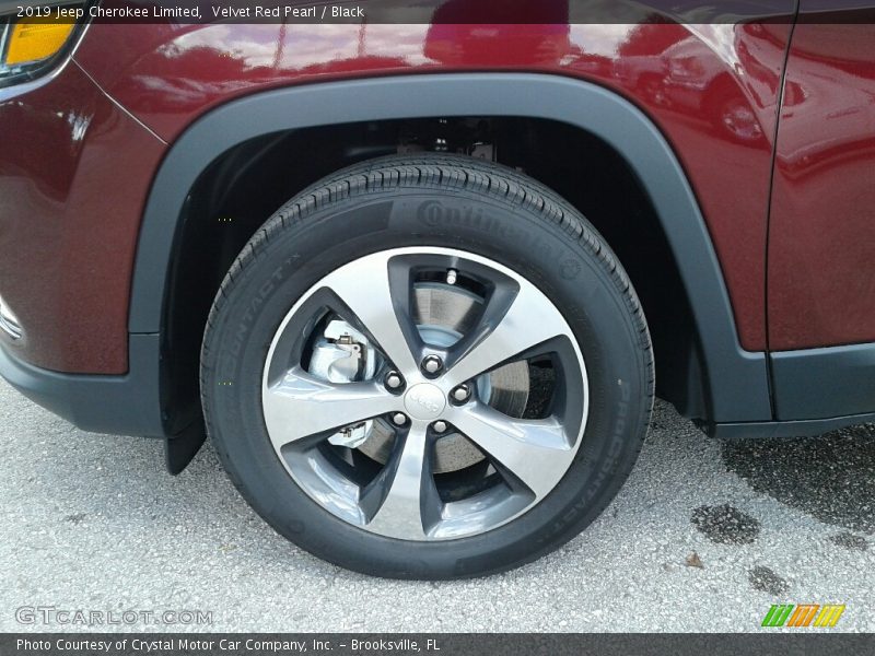 Velvet Red Pearl / Black 2019 Jeep Cherokee Limited