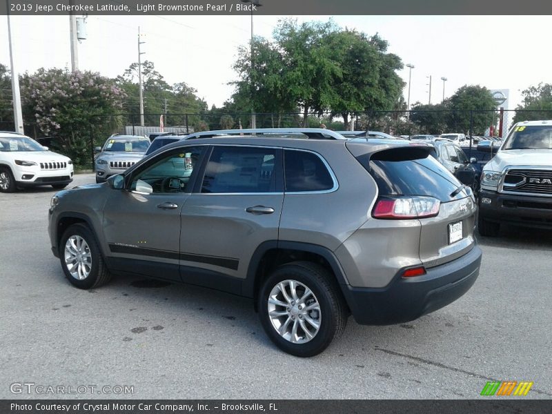 Light Brownstone Pearl / Black 2019 Jeep Cherokee Latitude