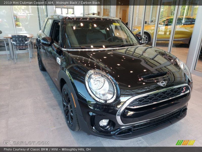 Midnight Black / Carbon Black 2019 Mini Clubman Cooper S All4