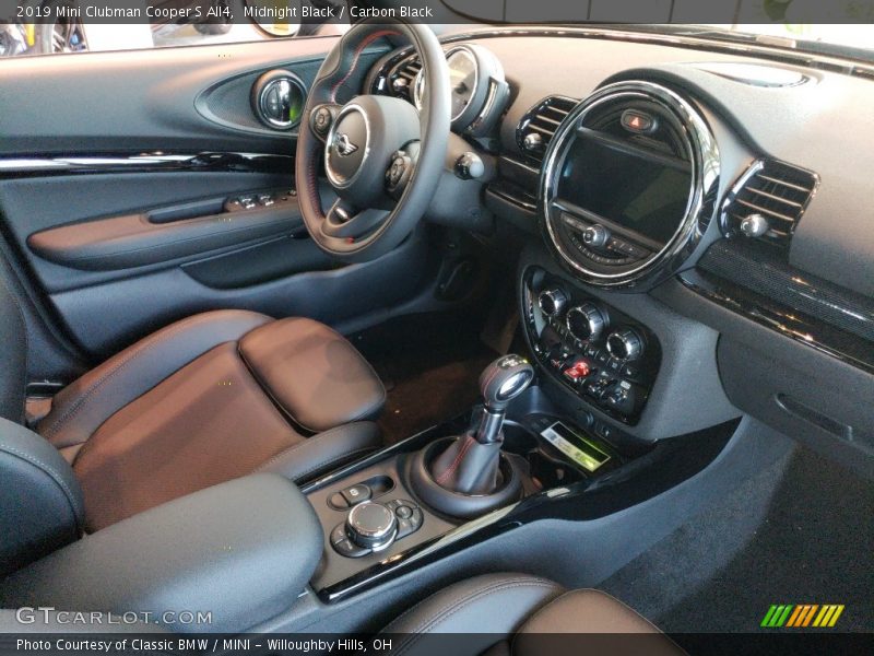  2019 Clubman Cooper S All4 Carbon Black Interior