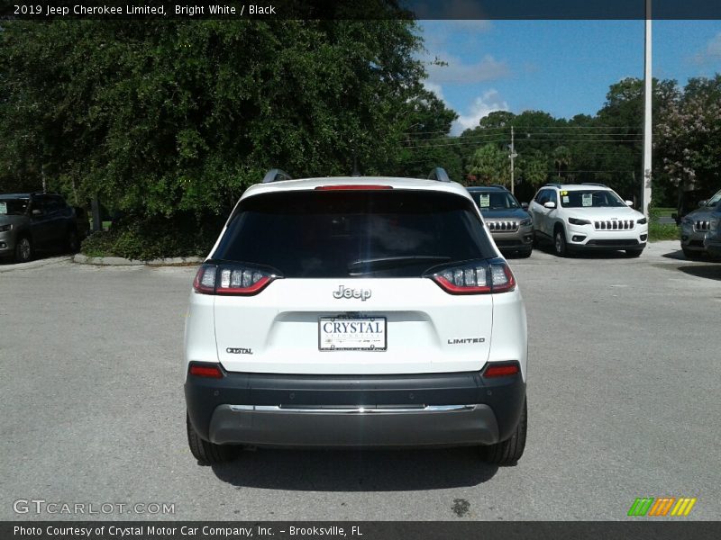 Bright White / Black 2019 Jeep Cherokee Limited
