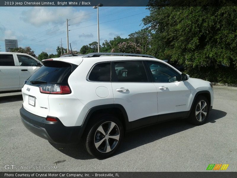 Bright White / Black 2019 Jeep Cherokee Limited