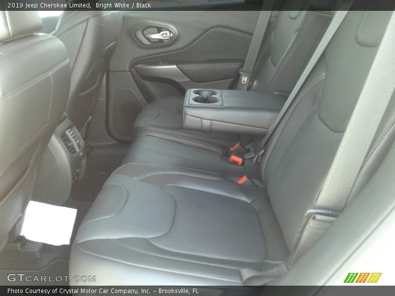 Bright White / Black 2019 Jeep Cherokee Limited