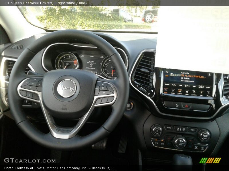 Bright White / Black 2019 Jeep Cherokee Limited