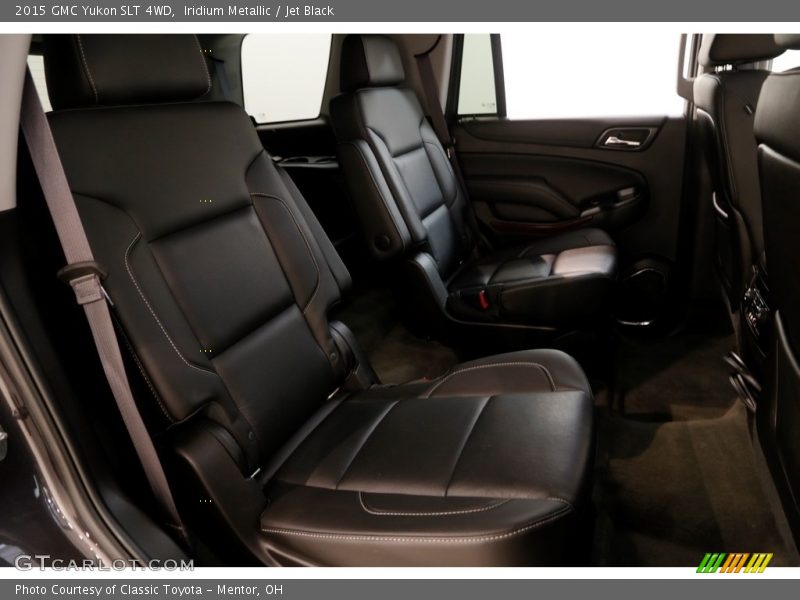 Iridium Metallic / Jet Black 2015 GMC Yukon SLT 4WD
