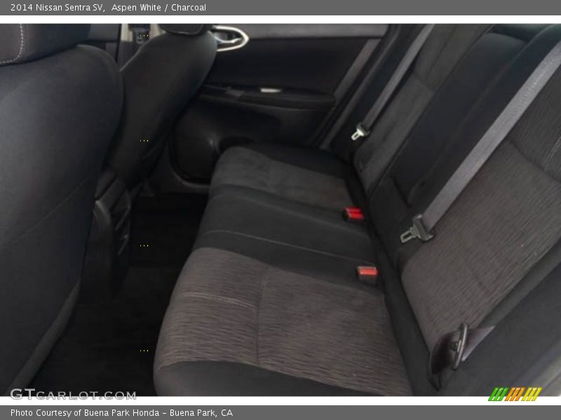 Aspen White / Charcoal 2014 Nissan Sentra SV