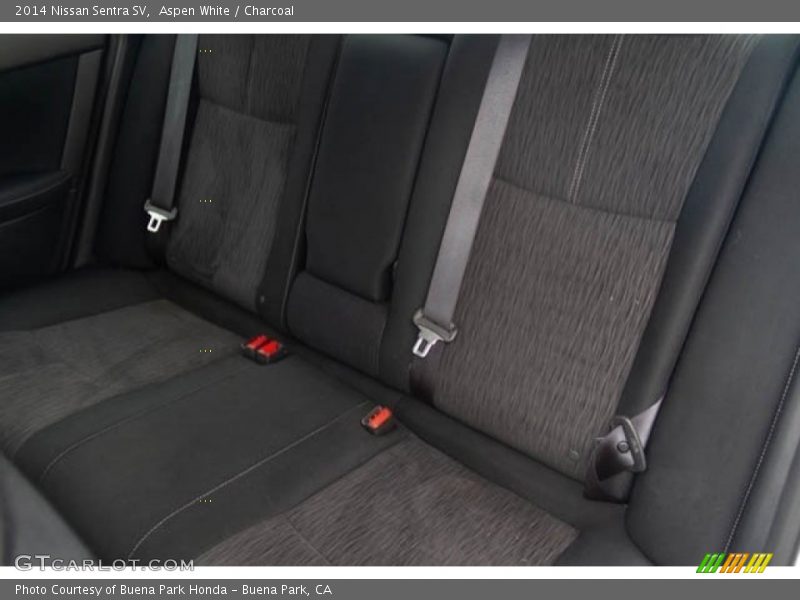 Aspen White / Charcoal 2014 Nissan Sentra SV