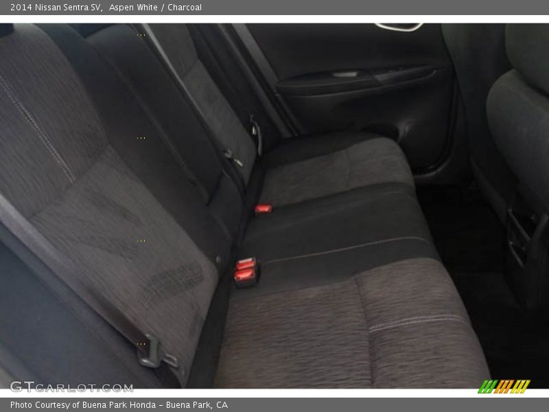 Aspen White / Charcoal 2014 Nissan Sentra SV