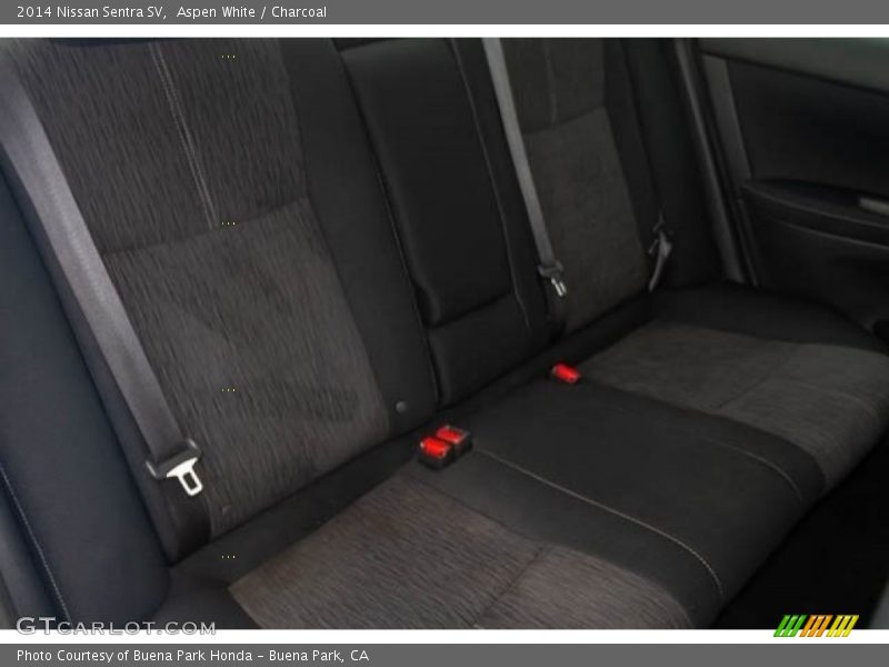 Aspen White / Charcoal 2014 Nissan Sentra SV