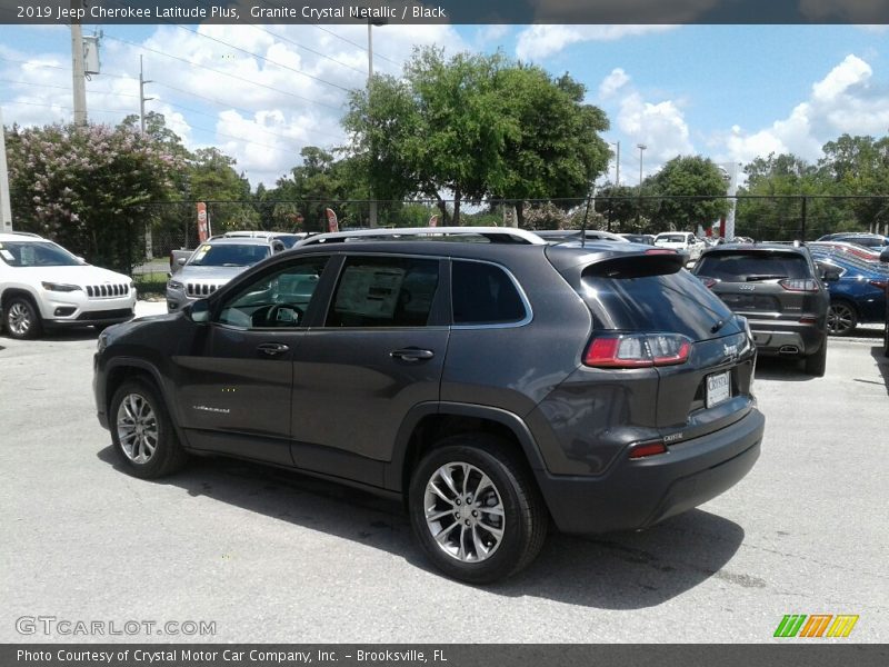 Granite Crystal Metallic / Black 2019 Jeep Cherokee Latitude Plus