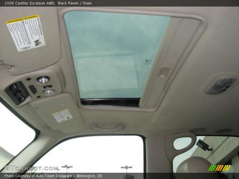 Black Raven / Shale 2006 Cadillac Escalade AWD