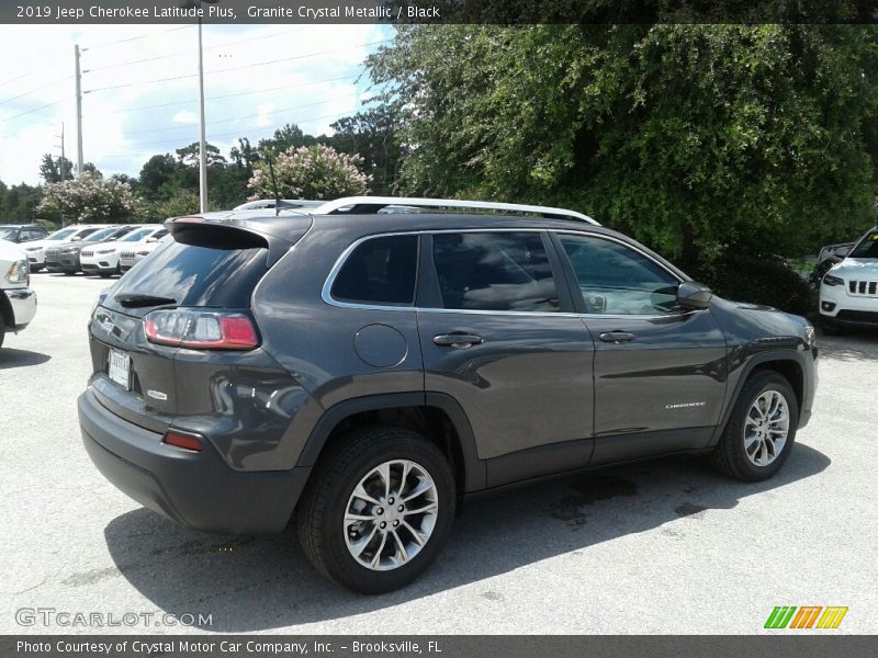Granite Crystal Metallic / Black 2019 Jeep Cherokee Latitude Plus