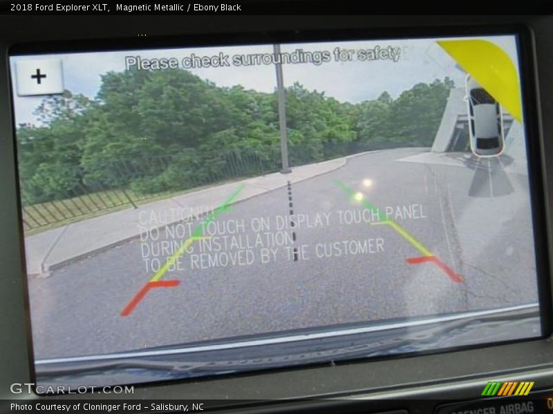 Magnetic Metallic / Ebony Black 2018 Ford Explorer XLT