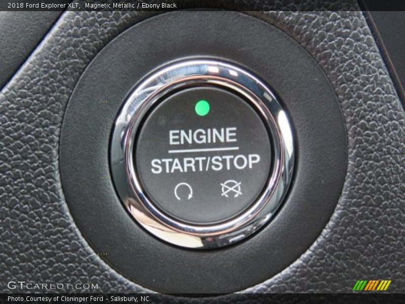 Magnetic Metallic / Ebony Black 2018 Ford Explorer XLT